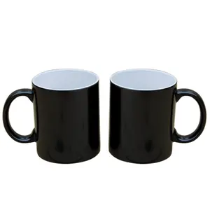 高級11OZ磁器ホワイトセラミックコーヒーマグ、ブラックハンドルカラーチェンジマグマジックマグプレーンパーソナライズドマットブラック