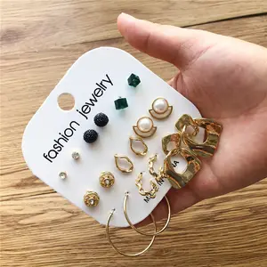 Vendita all'ingrosso hula hoop oro-Orecchini a bottone con strass in lega semplice con 9 paia di orecchini femminili con perle geometriche metalliche