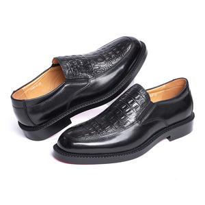 Zapatos Formales de Negocios para Hombre de Alta Calidad - Mocasines de Cuero Genuino Hechos a Mano, Duraderos, con Aumento de Altura, Antideslizantes, para Bodas de Otoño - Product Image 4