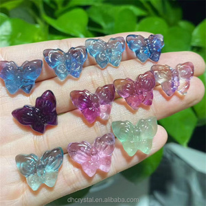 Artisanat en cristal, sculptures en gros, mini cristal de fluorite arc-en-ciel naturel, pierre précieuse sculptée, minuscules figurines de cône de pin pour cadeau - Product Image 5