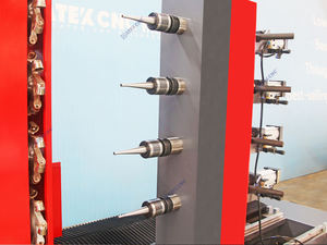 Machine de tournage CNC à copie en une seule pièce pour la copie de crosse de fusil en bois avec fraise à disque - Product Image 2