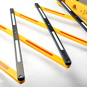 プラスチック製のポータブル道路交通フェンス拡張可能なゲート安全交通バリア - Product Image 2