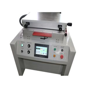 เครื่องพิมพ์สกรีนแบบกึ่งอัตโนมัติ พร้อมโต๊ะสุญญากาศแบบเลื่อนได้ ระบบเซอร์โว และระบบ PLC สำหรับพิมพ์ฉลากและบัตร - Product Image 2