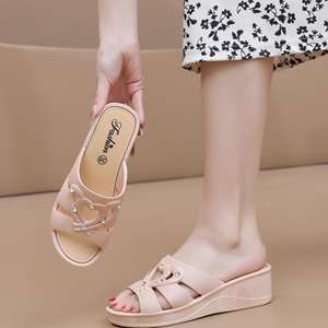 Sandalias de cuña para mujer, de verano, con suela gruesa antideslizante, forro suave de EVA, a la moda, de color sólido, albaricoque, dorado, negro, con cierre de gancho y bucle para adulto. - Product Image 5