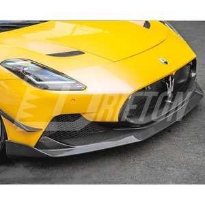 Canards de pare-chocs avant en fibre de carbone pour Maserati MC20 - Product Image 3