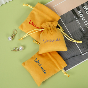 Pochette à bijoux en velours jaune 7x9cm avec cordon de serrage, sac à maquillage, housse anti-poussière douce - Product Image 5