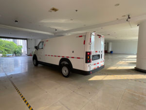 Nouveau mini camion électrique de 2,8 tonnes Kama, fourgon utilitaire pour le transport de légumes et de fruits, 4x2, léger, à vendre - Product Image 4