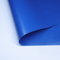 Vente du fabricant Rouleau de bâche en tissu enduit de PVC imperméable résistant aux produits chimiques 350 g/m² pour l'extérieur