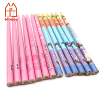 Crayon de 19 cm avec gomme, procédé d'emballage en papier, crayons à motifs colorés autocollants, faible quantité minimale de commande (QMC)