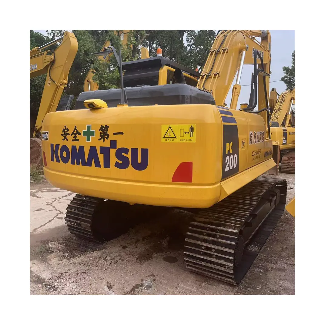 Cheap Price Used Excavator Komatsu PC 200 pc200-8 in Good Condition Secondhand Track Digger