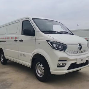 Camion de fret électrique Kama Mini de type boîte 4X2, véhicule à énergie nouvelle de Chine avec caméra arrière, écran tactile et climatisation - Product Image 1