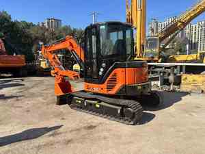 รถขุดมือสองราคาถูก รถขุด HITACHI ZX50U มือสอง รถขุด Hitachi ZX50 มือสองสำหรับขาย - Product Image 2