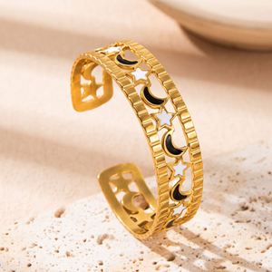 สร้อยข้อมือไทเทเนียม18K ใหม่สำหรับผู้หญิงสร้อยข้อมือแฟชั่นดาวพระจันทร์กันน้ำเครื่องประดับมือกลวงกำไลสแตนเลสที่ทันสมัย - Product Image 3