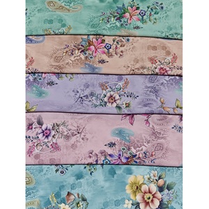 ชุดอยู่บ้านสำหรับผู้หญิงวัยกลางคนระบายอากาศได้ดี120gsm ผ้าทอพิมพ์ลายต่อต้านริ้วรอยน้ำหนักเบาสำหรับเครื่องแต่งกาย-ชุดอยู่บ้าน - Product Image 4