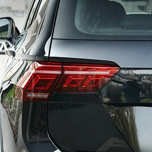 Feux arrière LED pour VW <span class=keywords><strong>Tiguan</strong></span> L Allspace 2017-2023, ensemble de feux arrière dynamiques séquentiels, double feux de recul <span class=keywords><strong>antibrouillard</strong></span>, mise à niveau Plug & Play - Product Image 1