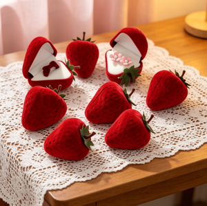Boîte à bijoux de luxe en velours, mini boîte de rangement de voyage style fraise pour bagues, emballage cadeau - Product Image 3