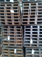 Service d'usinage de poutres en acier en forme de I avec normes ASTM, soudage et pliage à chaud, grades A36-A572