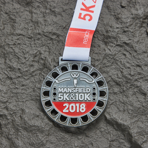 Medallas Deportivas Redondas de Metal Personalizadas, Galvanizadas en Oro 3D, para Premios de Competición de Baloncesto, Carrera y Caminata - Product Image 5