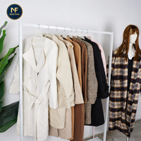 Mantel Wanita Bahan Campuran Kondisi Bagus Musim Gugur/Dingin Semua Ukuran Grosir Lengkap untuk Ekspor Eropa AS (Lintas-Batas)