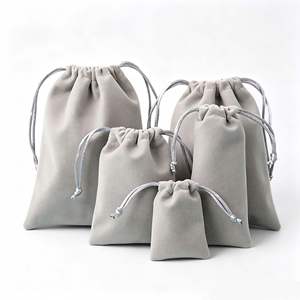 Bolsa de Terciopelo con Cordón para Joyas, Cosméticos, Piedras Preciosas, Relojes y Más - Product Image 2