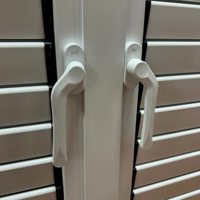 Ventanas Modernas de PVC con Persianas Ajustables, Aislamiento Térmico, Antirrobo, Contraventanas Duraderas para Casa y Apartamento