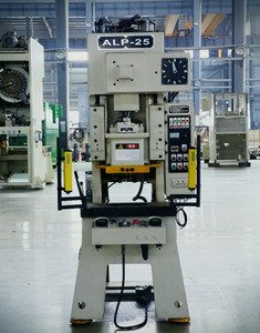 Machine <span class=keywords><strong>de</strong></span> presse <span class=keywords><strong>de</strong></span> puissance pour la machine <span class=keywords><strong>de</strong></span> frappe <span class=keywords><strong>de</strong></span> pièce en métal - Product Image 5