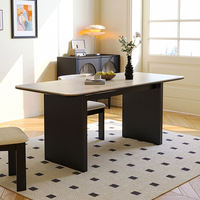 Ensemble de table et chaises de salle à manger extensible moderne de style français avec plateau en pierre, pieds en bois, design rectangulaire durable, 6 places