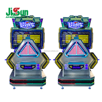 Máquina de Carreras Arcade Comercial con Volante de Respuesta Dinámica, Luces LED y Funcionamiento con Monedas para Centros Comerciales