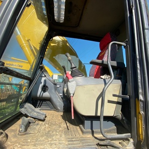 รถขุดไฮดรอลิกแบบตีนตะขาบ โคมัตสึ PC200 ขนาด 20 ตัน สภาพใหม่เกือบเหมือนใหม่ สำหรับงานก่อสร้างคุณภาพสูง - Product Image 6