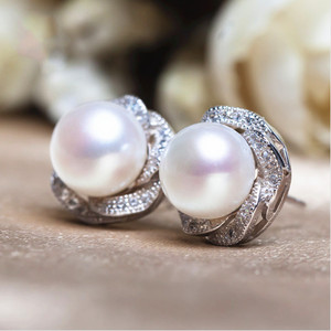 Orecchini a perla per donna, semplici orecchini a lobo, gioielli alla moda per tutti i giorni - Product Image 4