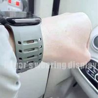 Bracelet Magnétique DFSIP Style Aileron de Requin pour Apple Watch 46/49mm, Bande Sport Ultra-Mince en Silicone, Ajustement Sécurisé, Étanche et Personnalisable