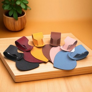 Étiquette de <span class=keywords><strong>bagage</strong></span> en cuir PU avec impression de soie créative en forme de cœur, étiquette de <span class=keywords><strong>bagage</strong></span> pour <span class=keywords><strong>avion</strong></span>, étiquette de contrôle d'enregistrement - Product Image 5