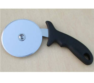 430SS قاطع بيتزا بعجلات بمقبض PP أدوات بيتزا للاستعمال مرة واحدة للطبخ خيارات شعار مخصص - Product Image 4