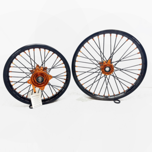 Juego de Ruedas de Motocross de Aleación de Aluminio de <span class=keywords><strong>19</strong></span>*1.6-<span class=keywords><strong>16</strong></span>*1.<span class=keywords><strong>85</strong></span> Pulgadas para <span class=keywords><strong>SX</strong></span> <span class=keywords><strong>85</strong></span> - Product Image 6