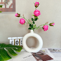 Fleurs artificielles populaires YL, mini-roses à 6 têtes, fleurs simulées pour mariage, Noël et remise de diplôme, bouquet de fleurs séchées