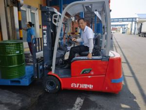 הלי מלגזה קטן מחסן עזר צר מלגזה 1.6 קטן 1.8 2.0 טון 3 גלגל ליתיום חשמלי מלגזה - Product Image 2