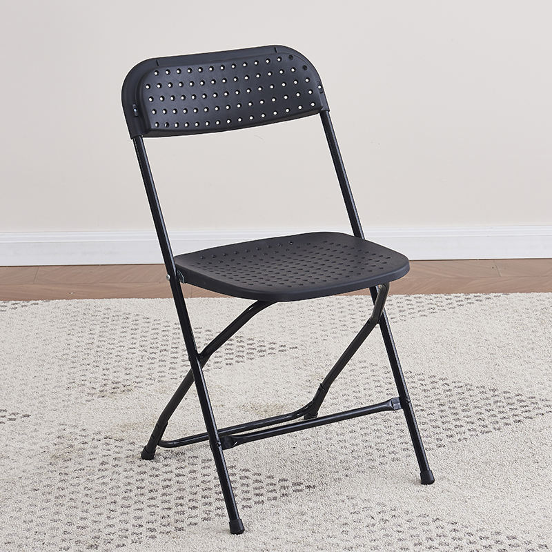 Plastic chair - black (cad031)