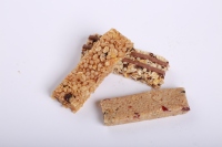 Ligne de production de snack-bar à base de sucre haute efficacité CY-98 pour les barres de nougat/bonbons/énergie-Machine de découpe multifonctionnelle
