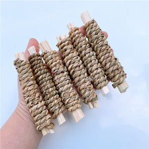 Tavşan Bunny gine domuz Hamster doğal Seagrass tatlı bambu Molar diş Bunny çiğnemek oyuncaklar için Sticks kafes aksesuarları - Product Image 1