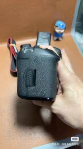 EOS 7D2 Original <strong>Canons</strong> Second hand Used <strong>Camera</strong> DSLR Professional Digital <strong>Camera</strong> with battery and battery charger - Product Image 4