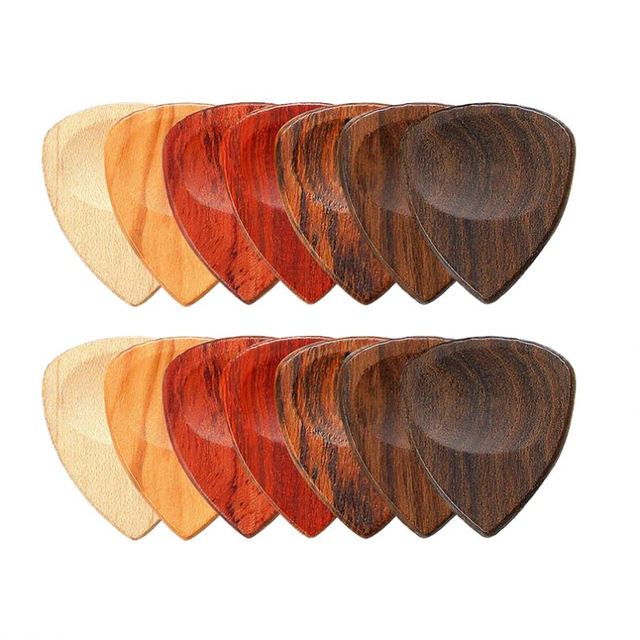 OEM Custom Logo 50% High Quality Wooden Guitar Picks Box Wood Case Guard for Acoustic Stringed Instruments Parts Accessories