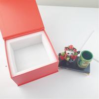 Boîte d'emballage magnétique en forme de livre en carton rigide écologique et résistant pour tasse à café, tasse en céramique, insert en éponge