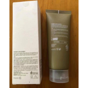 Gel Nettoyant Apaisant à l'Armoise Im From Mugwort 150ml – Doux, Faible pH, Végan, Soulageant – Nettoyant Visage Coréen - Product Image 4