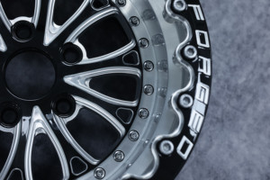 유광 블랙 비드락 단조 휠 림 15 17 18인치 5x114.3 5x112 5x120 드래그 레이싱 휠 GTR BMW M3 G80 M4용 - Product Image 6