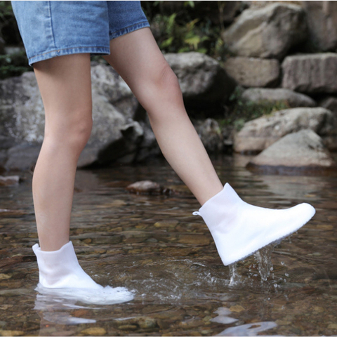 Durable Anti-Slip Waterproof TPE Material Rain Shoe Cover for Outdoor Use for Winter Summer and Autumn Rainy Seasons