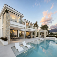 Villa moderne d'Asie du Sud-Est, maison à deux étages, design architectural avec plan de l'étage à 3 chambres et piscine