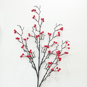 Branches artificielles de baies rouges Kch, 6 fourches, en plastique souple, décoration d'intérieur, accessoires pour le Nouvel An et les mariages - Product Image 1