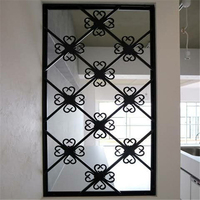 Parrilla de ventana de hierro forjado brillante Diseño Última moda Vallas y ventanas para casas Nuevo diseño Valla Bar