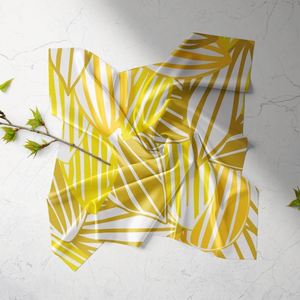 Pañuelo de Seda para Mujer como Accesorio Clásico y Atemporal, Pañuelo de Seda Personalizado para Joyerías, Impresión Personalizada en Pañuelos de Seda - Product Image 3