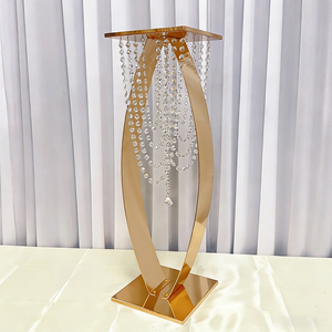 Support à fleurs de table de mariage LANJO, style moderne et luxueux, en or, de haute qualité, en fer durable. - Product Image 3